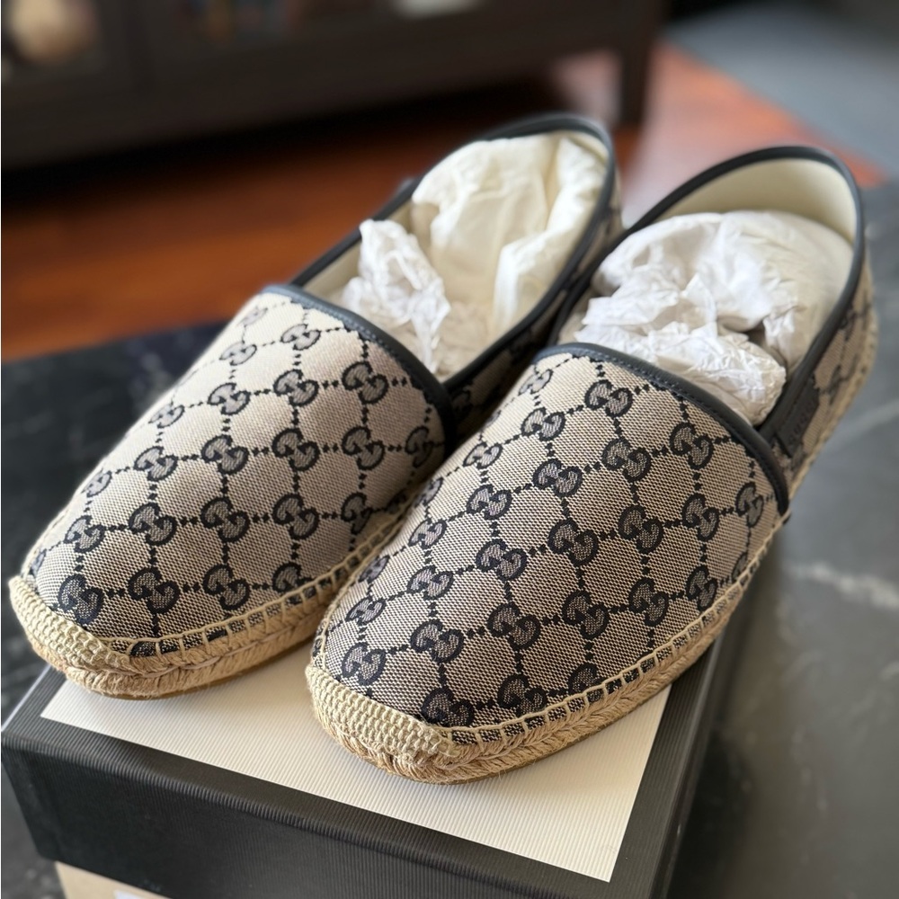 Gucci Beige and Black Espadrilles